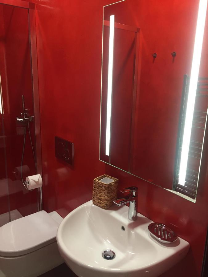 Residenza Margherita Tremezzo Luaran gambar
